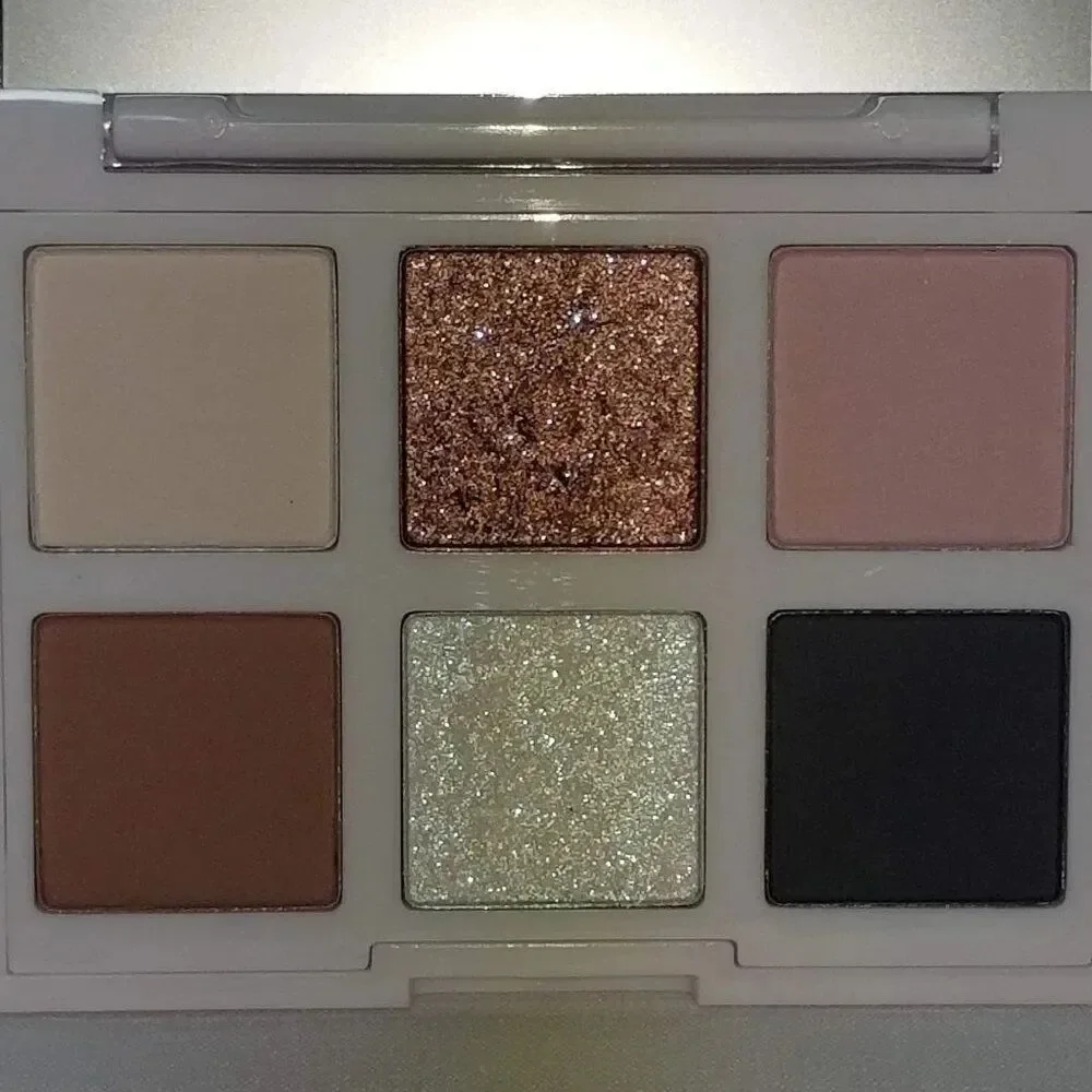 Lithe Beauty - Astral Eyeshadow Palette